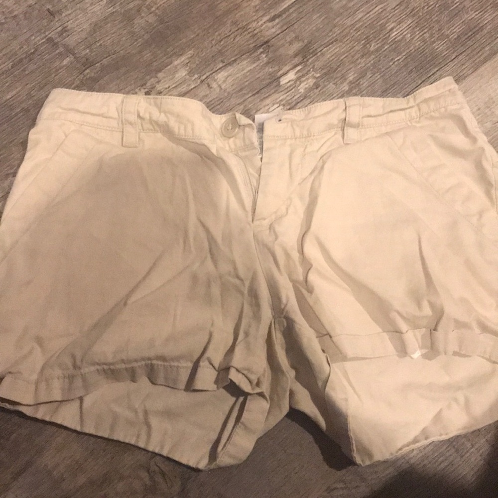 Columbia khaki shorts